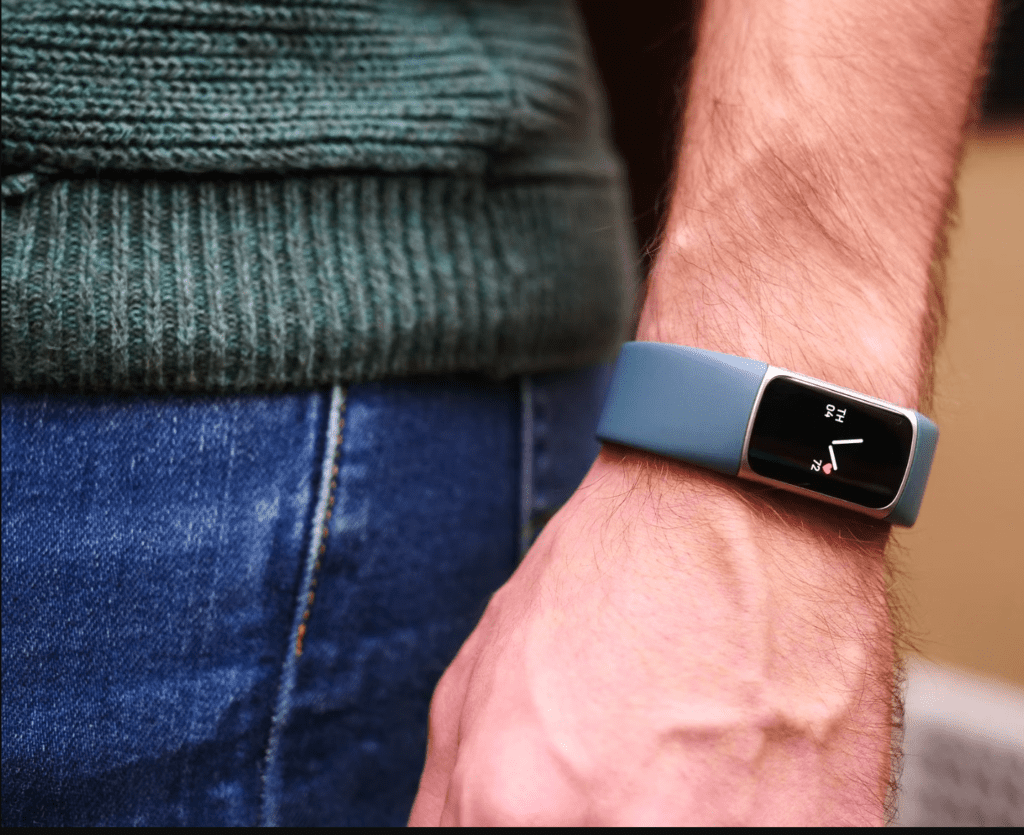 10 Best Fitness Trackers for Small Wrists