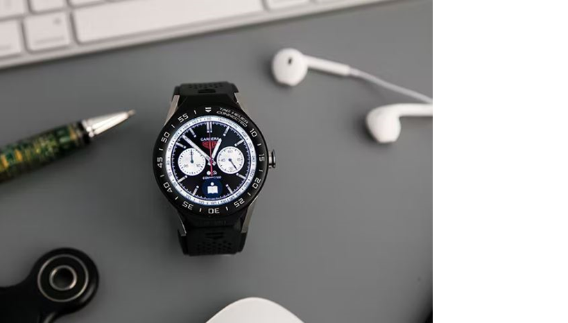 Smart watch Vs. Traditional watch